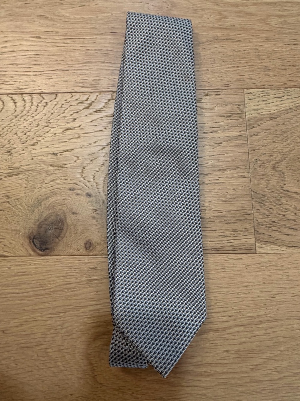 Hugo Boss Classic Men's Neutral Patterned Silk Tie made in Italy VGUC